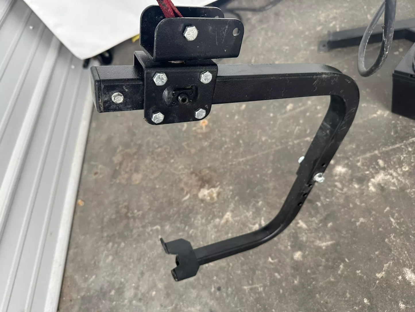 Bruno AWL-150 Curb Sider Power Wheelchair Lift200lbs Capacity Crane Lift no Base